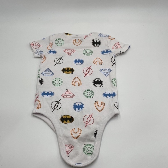 Justice League Onesie 18M - Picture 4 of 4